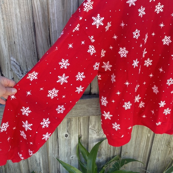 Disney Mickey and Minnie Kissmas Christmas Sweater. NWOT.  Size XXXL. Red - Picture 7 of 16